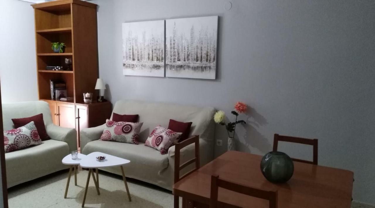 Alojamiento Regina Cordova Esterno foto